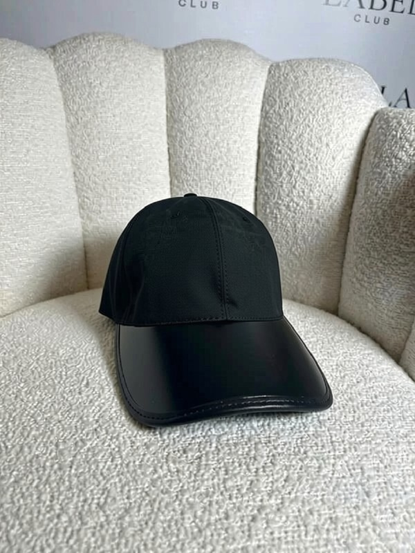 Logo Baseball Cap — Black