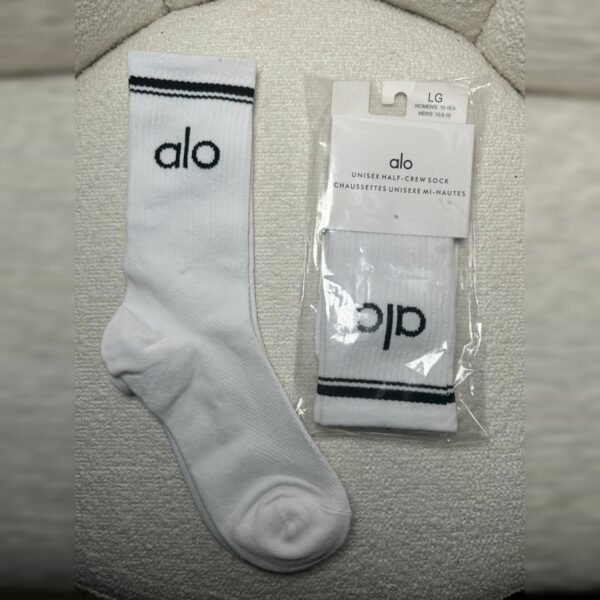 ALSCKWHT Unisex half-crew socks in white with black stripe